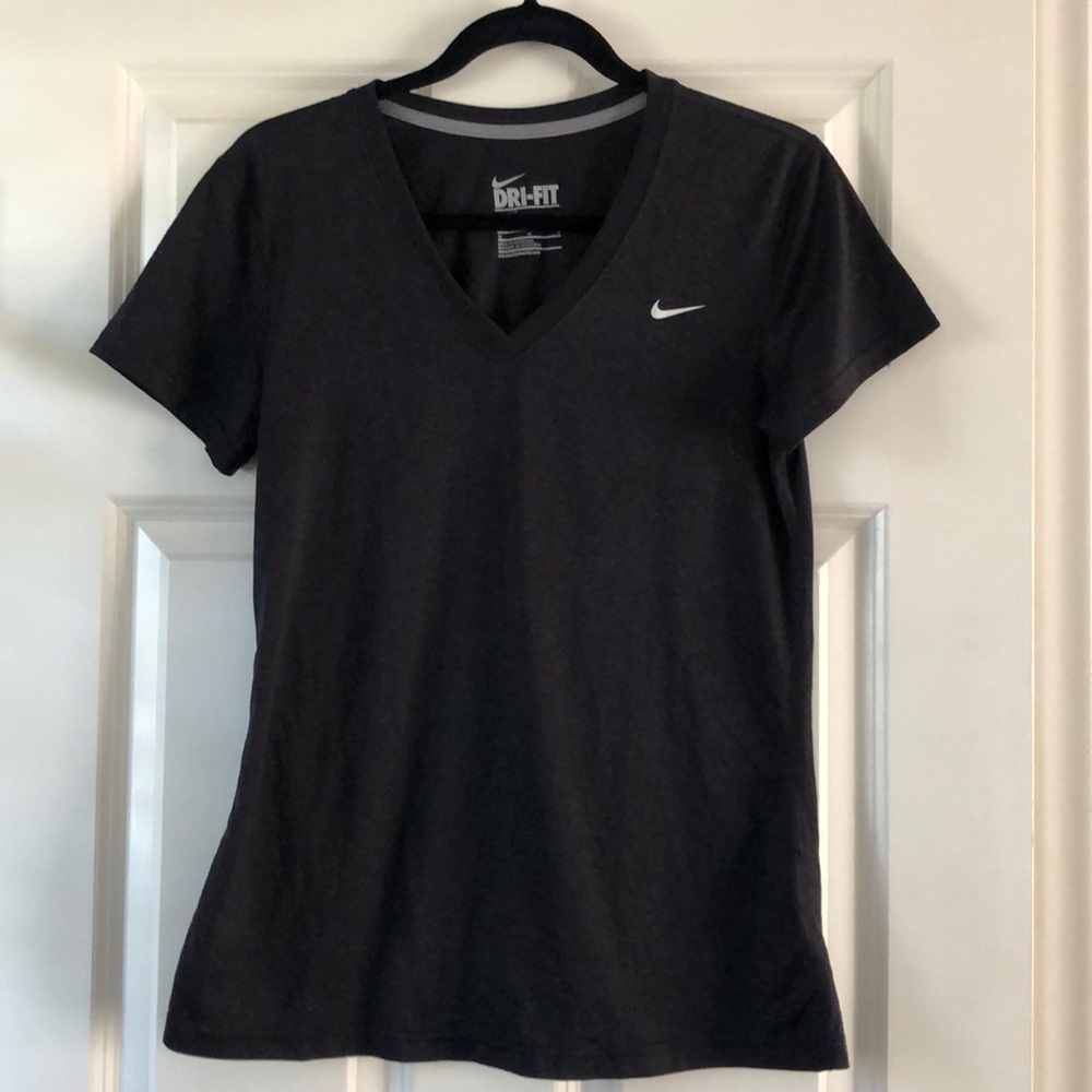 NWOT NIKE black dry fit v-neck